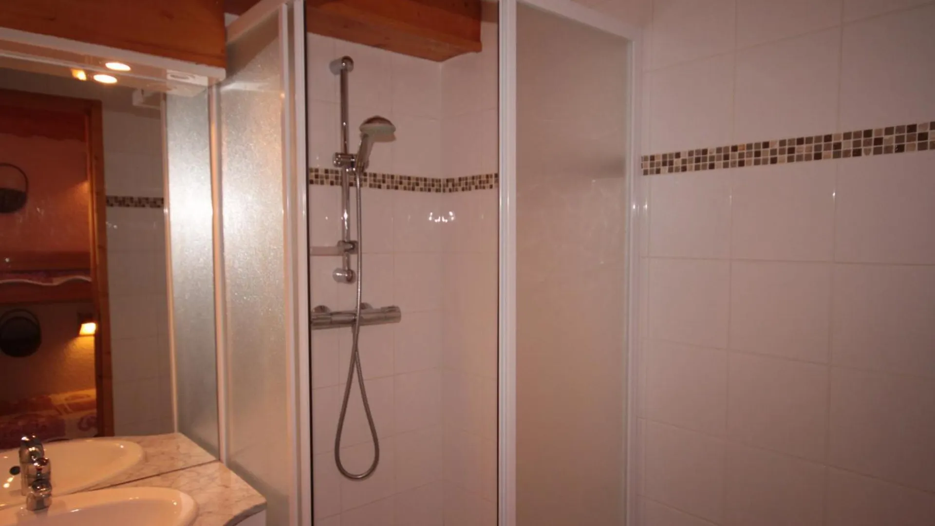 Studio Cabine Avec Balcon Sud, 4 Couchages, Equipe, Vue Pistes - Fr-1-293-178 Ле-Сейсье Франция
